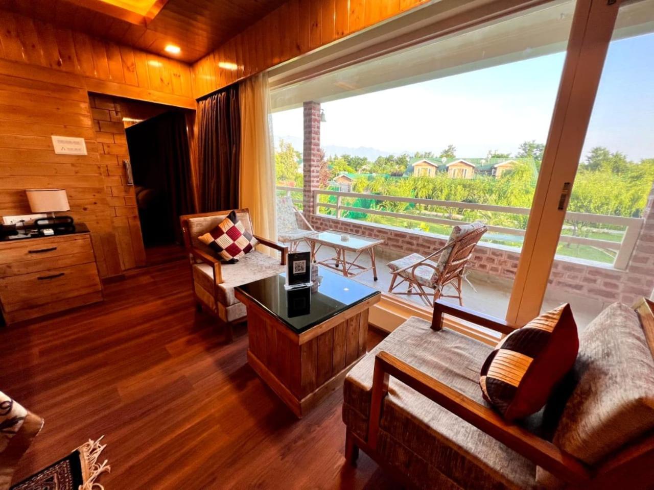 The Orchard Retreat & Spa Srīnagar Extérieur photo