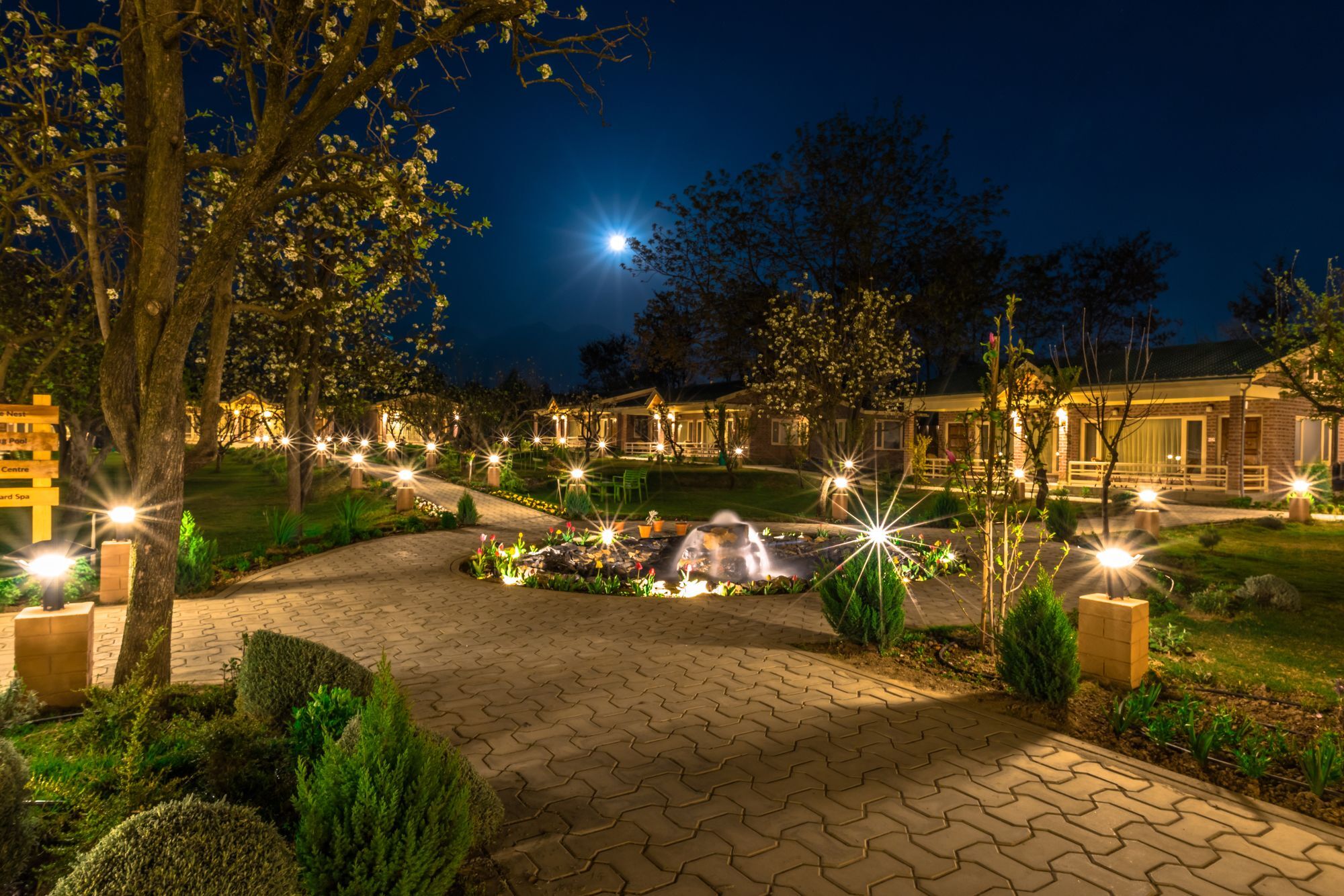 The Orchard Retreat & Spa Srīnagar Extérieur photo